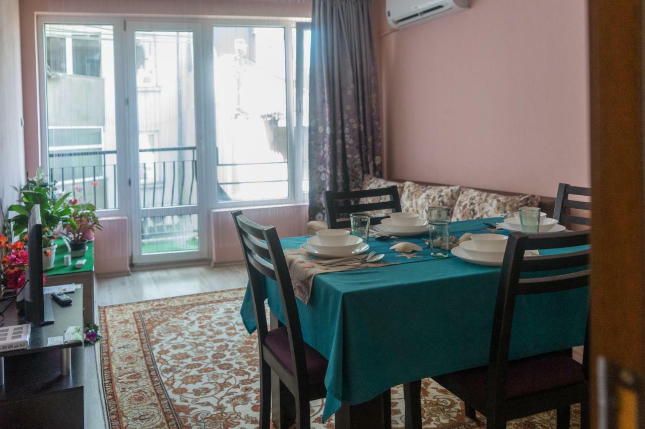 Apartment Eve Varna Buitenkant foto